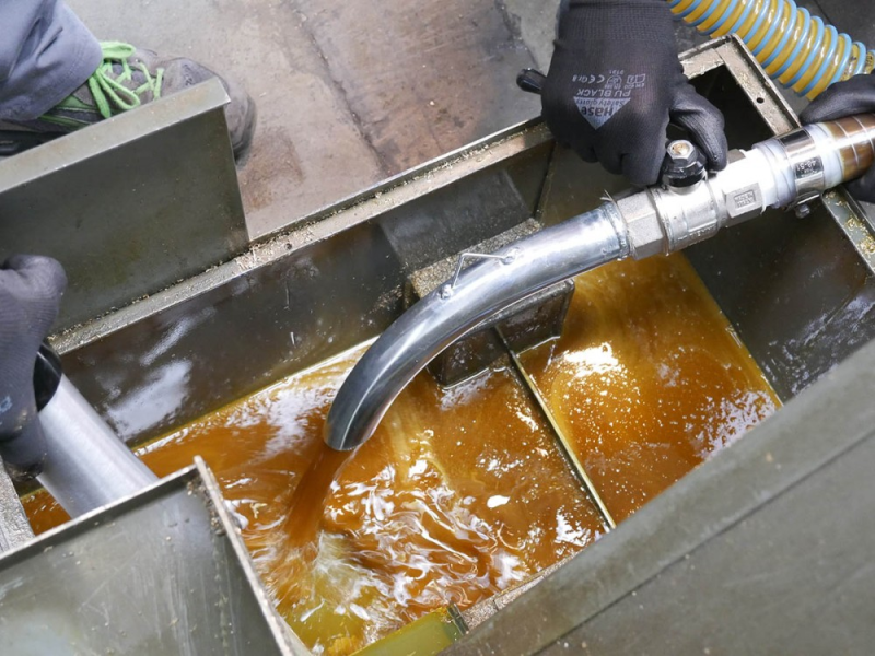 高粘度油品選擇什么濾油機(jī)？